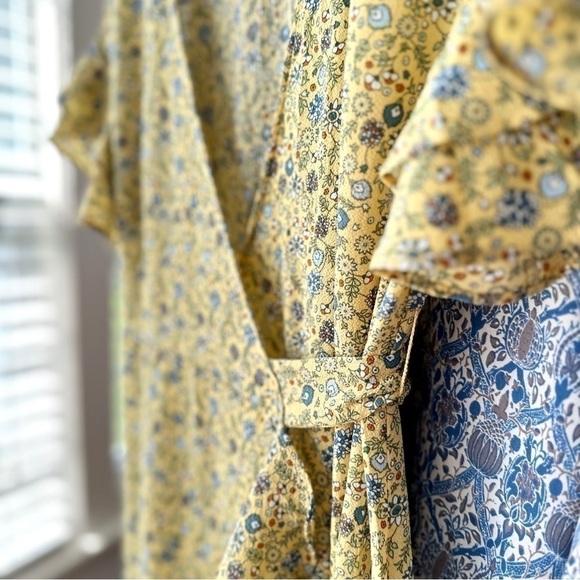 Max Studio wrap maxi dress with short  sleeves, ruffles - Picture 9 of 14